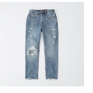 Abercrombie & Fitch Mom Jeans